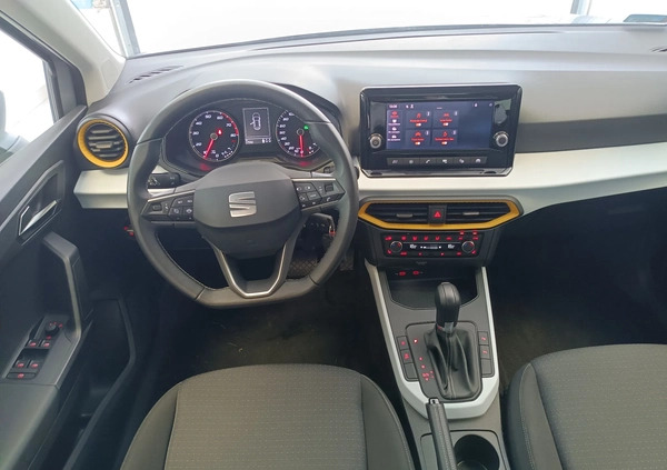 Seat Arona cena 82900 przebieg: 17537, rok produkcji 2021 z Choszczno małe 497